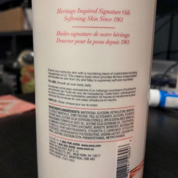 New Avon Skin So Soft Supreme Nourishment body lotion, 1L/33.8 fl oz - Picture 3 of 3